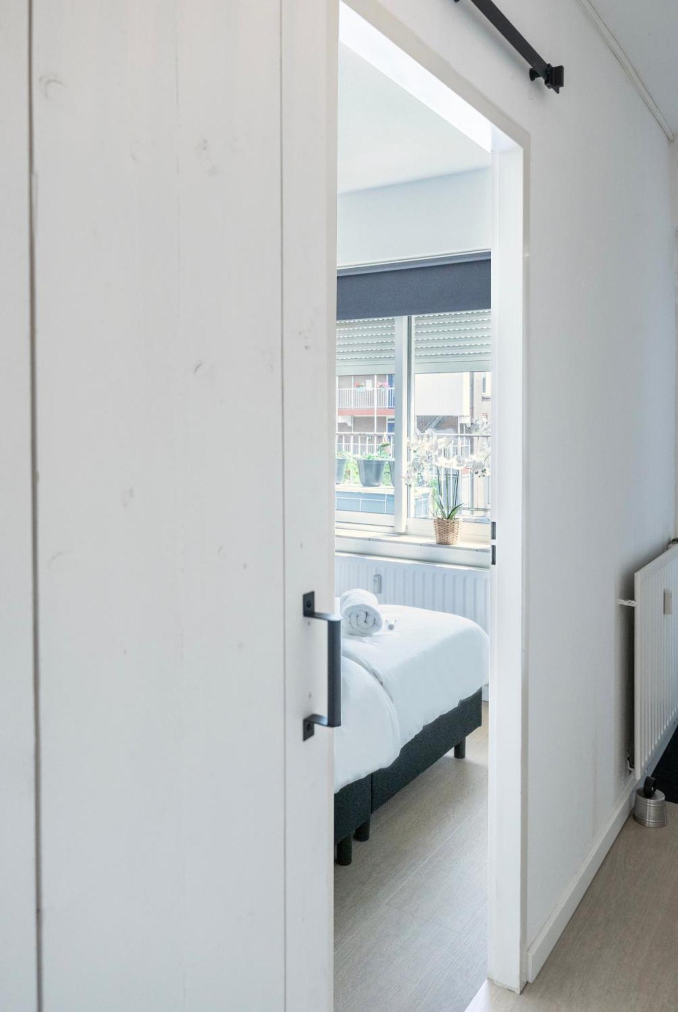 Prime Location Apt W Wifi & Near Poppodium 013 Тилбург Экстерьер фото